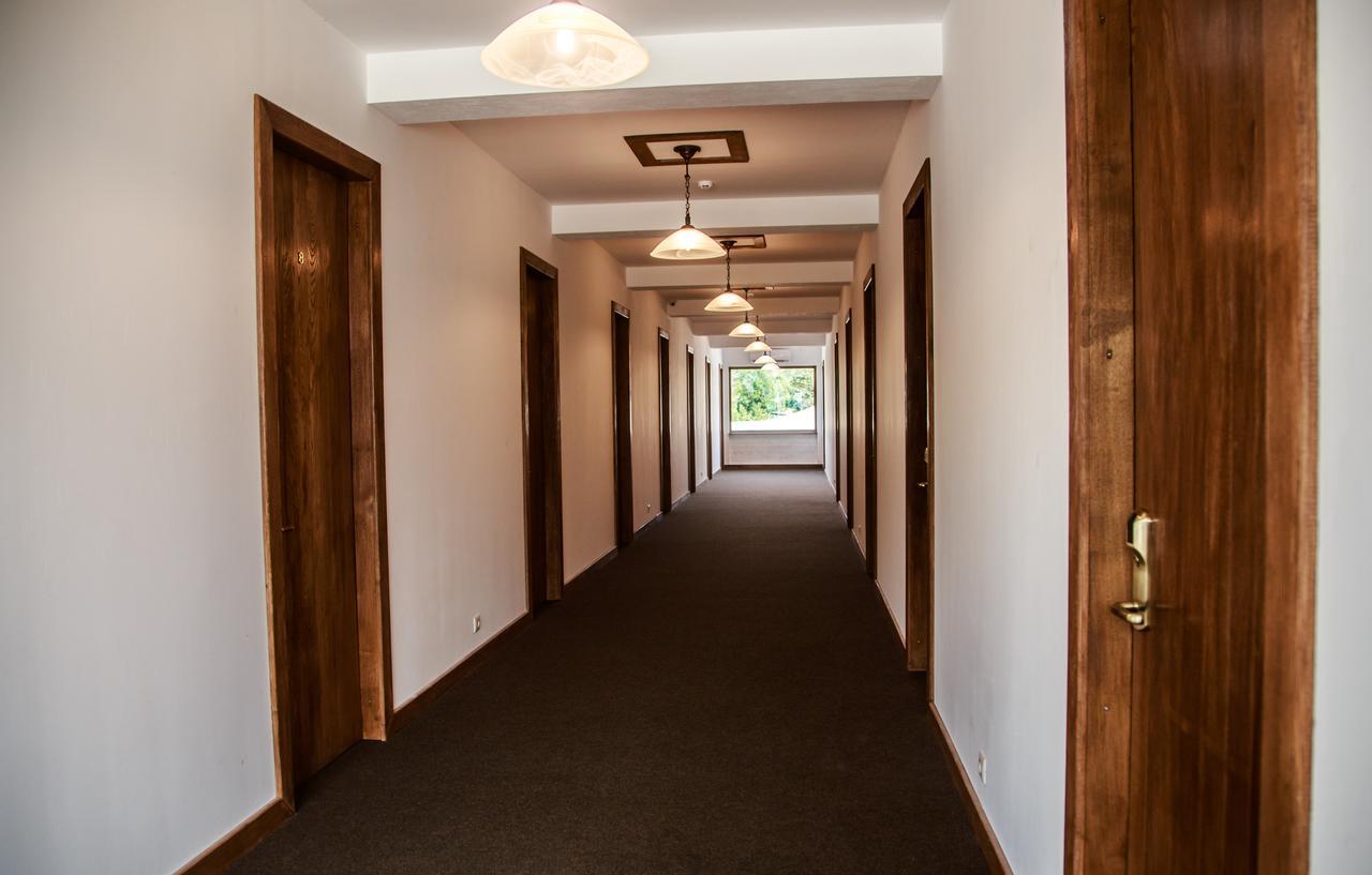 Dem Hotel Сухумі Екстер'єр фото
